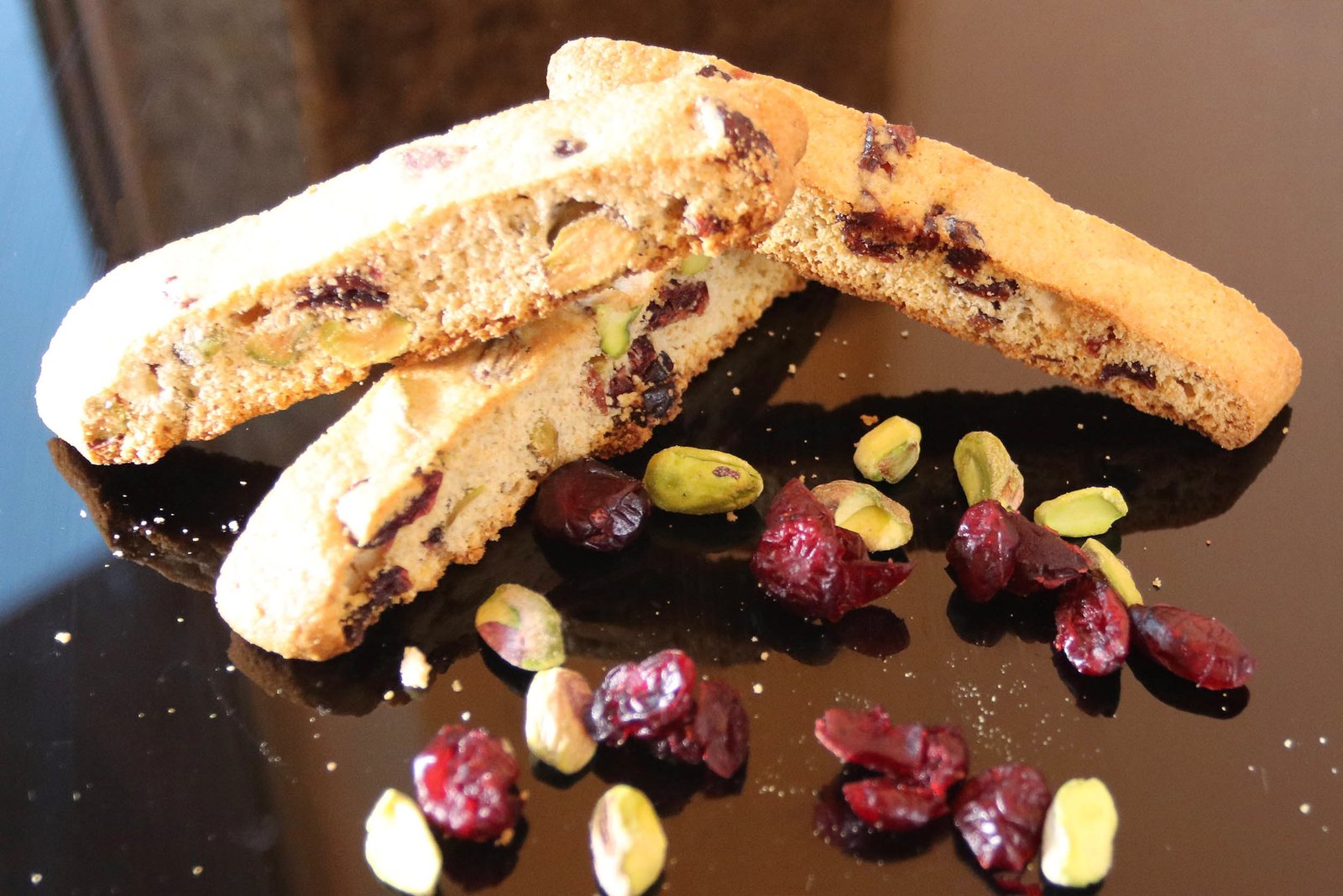 Organic Pistachios & Cranberries Sourdough Biscotti